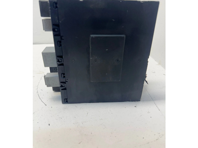 Блок комфорта 3C0937049P, F005V00599 Volkswagen Jetta V