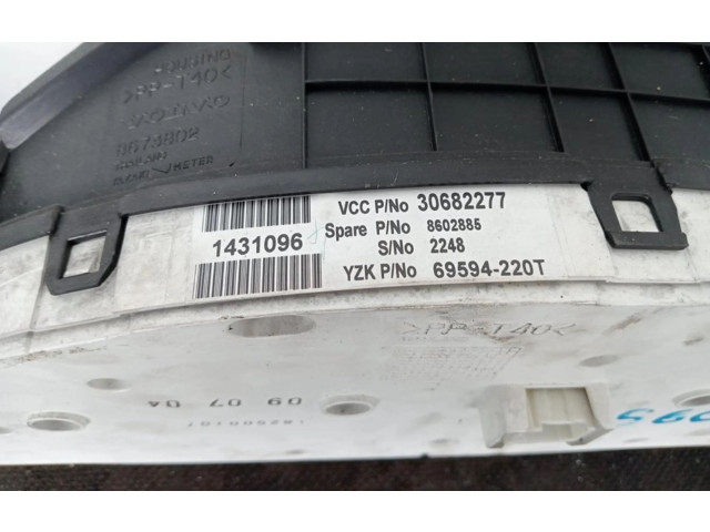 Панель приборов 8673802   Volvo S60       