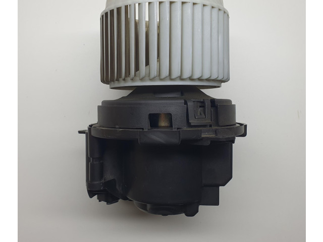 Вентилятор печки 272104788R, 272104788R Renault Clio V