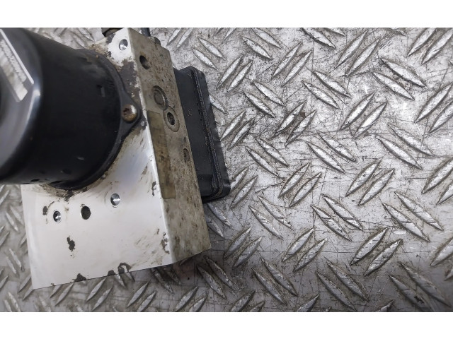 Блок АБС    Volvo  V70  2000 - 2004 года