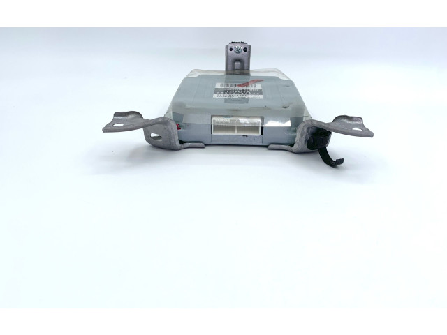 Блок управления коробкой передач 8953547020, 0791001780   Toyota Prius (XW20)