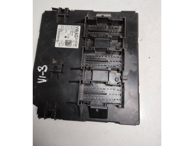 Блок комфорта 5K0937084F, 5WG50282   Volkswagen Jetta VI   