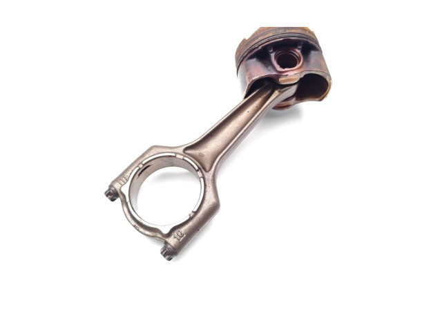 Поршень с шатуном B38A15A;B38A15F B38A15A, B38A15F Mini Cooper Countryman F60