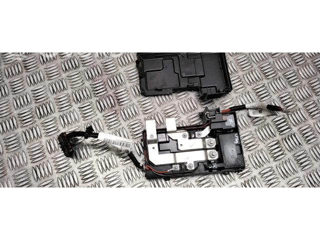 Блок предохранителей 31409755, 31409364   Volvo V70    