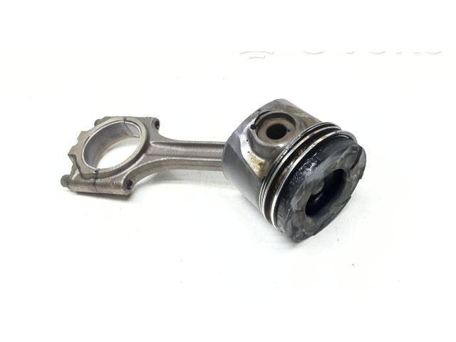 Поршень с шатуном 81L79 Volvo XC90