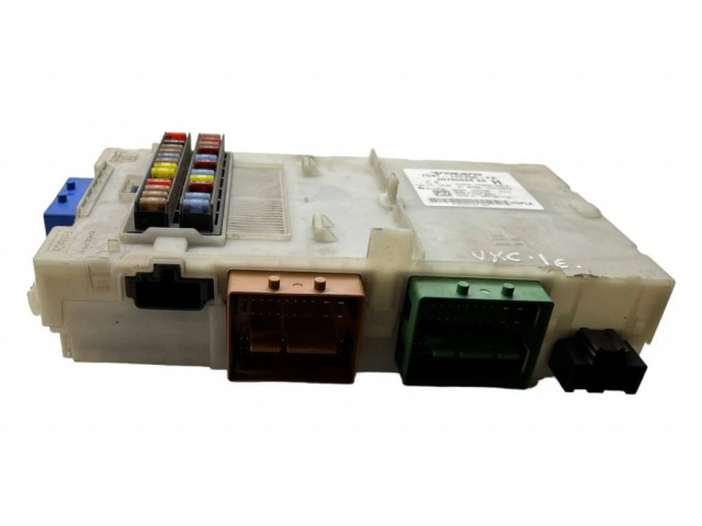 Блок предохранителей BG9T14C256HA, 31343678AA   Volvo XC70    