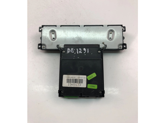 Дисплей    30797715   Volvo XC70