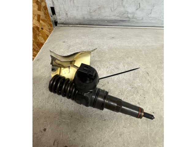 Форсунка 038130073BN, 038130073BL Volkswagen Touran I BLS