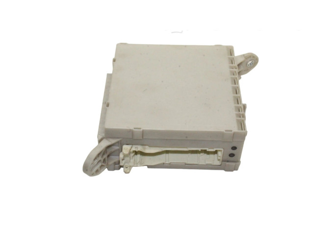 Блок предохранителей 8273050470   Lexus LS 460 - 600H    