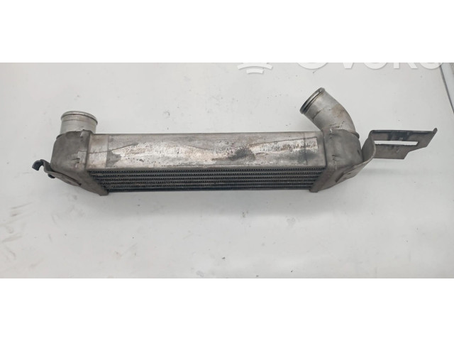 Интеркулер  52401245   Opel Meriva A 