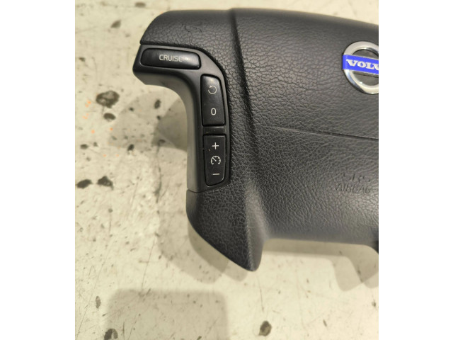 Подушка безопасности водителя 30754316, C9802G0610117   Volvo V70