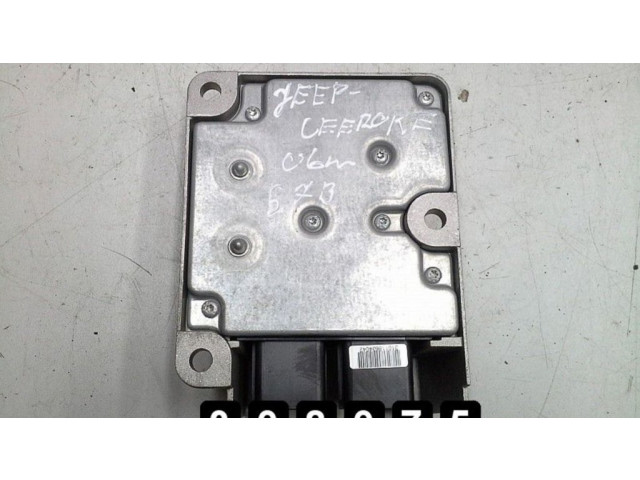 Блок управления двигателя 04896233AD Jeep Cherokee
