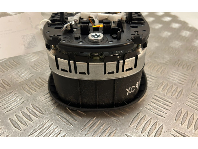 Подушка безопасности водителя 39834785   Volvo XC90