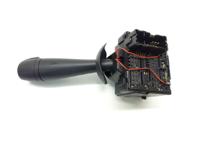 Ручка стеклоочистителей E1109568   Dacia Duster