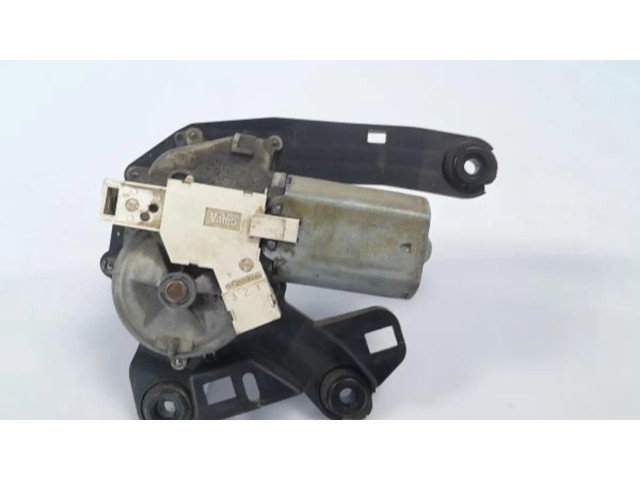 Моторчик заднего дворника     Peugeot Partner