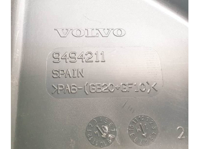 Блок предохранителей 9494210   Volvo S80    