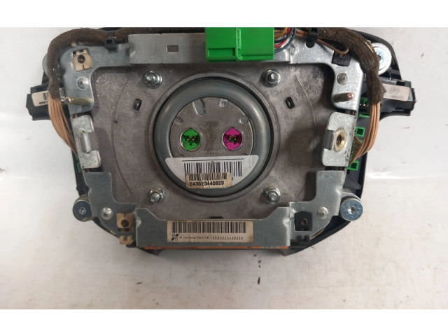 Подушка безопасности водителя 8691662 Volvo V70