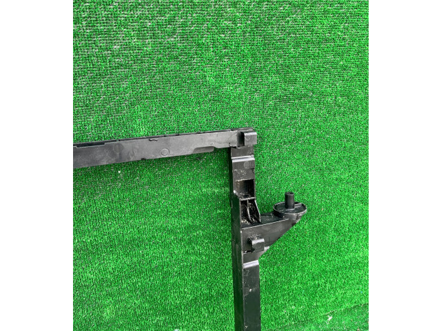 Диффузор  4KE121360G   Audi e-tron 