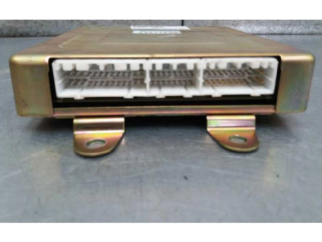 Блок управления двигателем Блок управления MD317989, MD317989 Mitsubishi Space Wagon