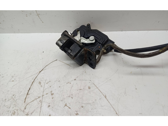 Zámek zadních dveří Toyota Avensis T250 2005