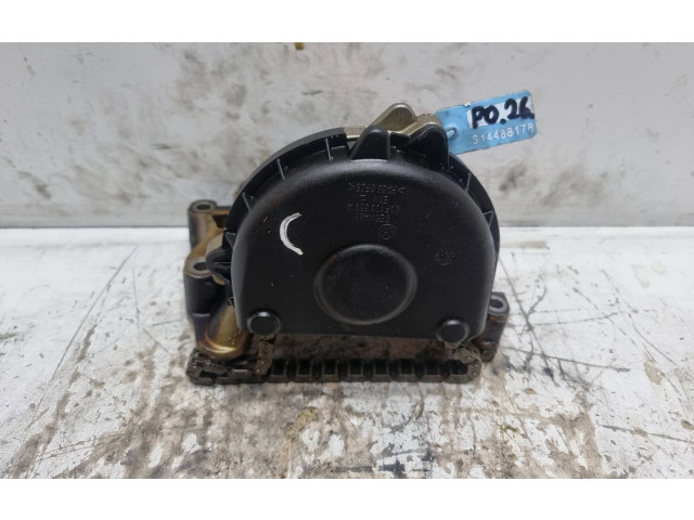 Масляный насос 03L115105C Audi A3 S3 8P