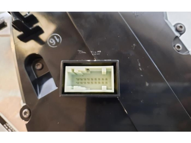 Přístrojová deska  Citroen Berlingo 2020 9831102280  