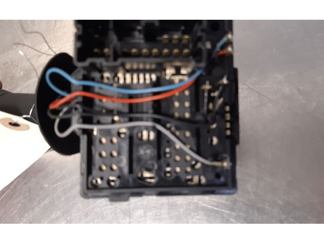 Переключатель дворников 8201168013 Renault Clio IV