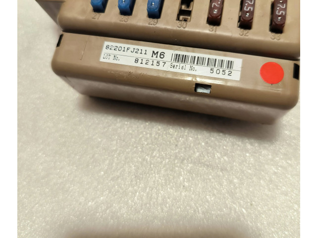 Блок предохранителей 82201FJ211, 812157 Subaru Forester SJ