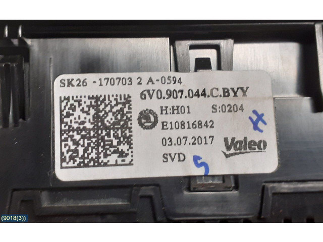 Блок управления климат-контролем 6v0907044cbyy Skoda Fabia Mk3 (NJ)