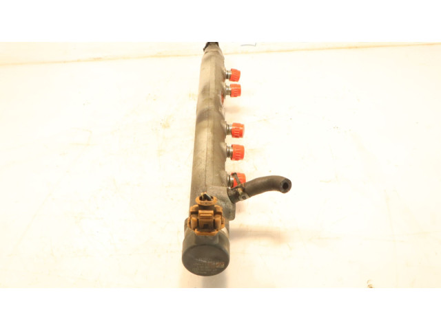 Топливная рампа 0445214132   Toyota Corolla Verso E121  