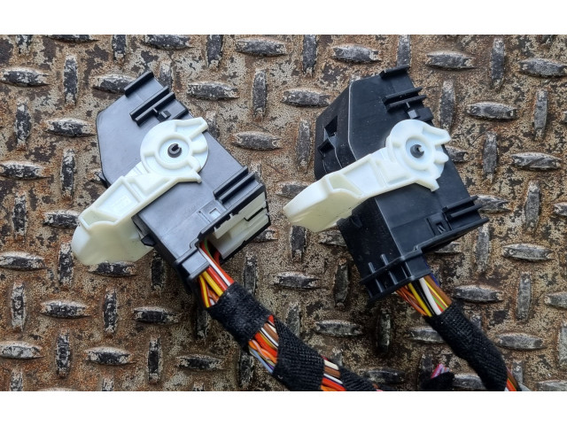 Блок предохранителей 80A971845A   Audi Q5 SQ5    