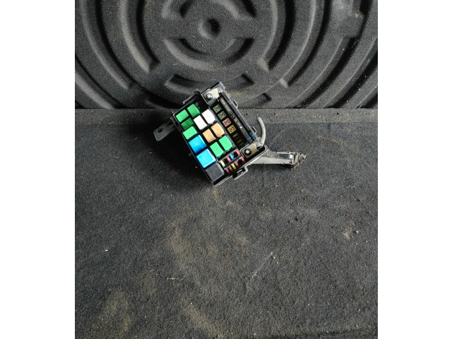 Pojistková skříňka 913121P909 KIA Venga 2014