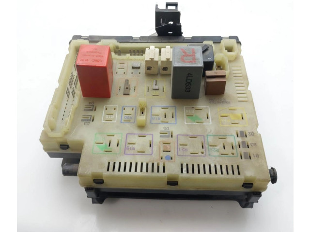 Блок предохранителей 95AG14A073CA Rover Rover