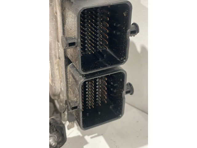 Блок управления двигателя Volkswagen Jetta VI