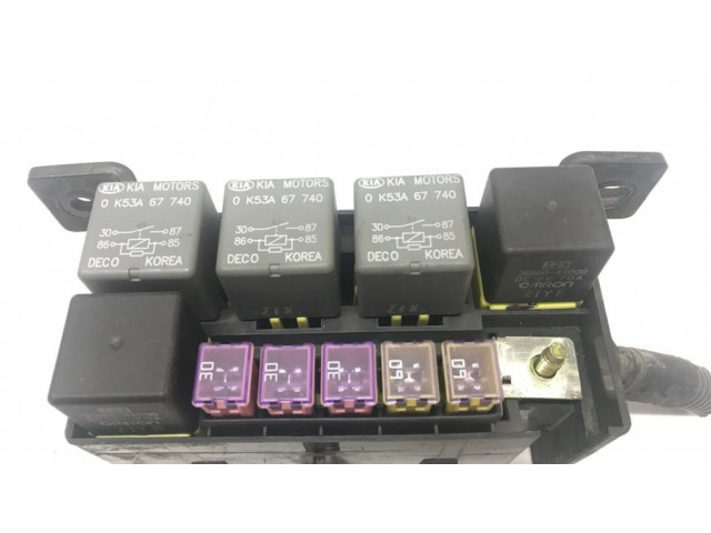 Pojistková skříňka 0K53A67BX1 KIA Carnival 2005