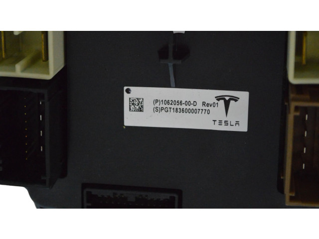 Turbodmychadlo Блок управления дверью 106205600D Tesla Model X L2S