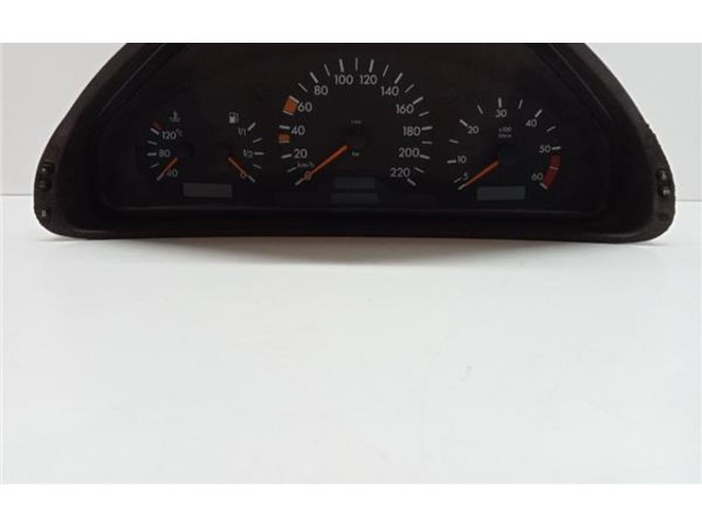 Панель приборов A2105406947, 2105400548   Mercedes-Benz E AMG W210       