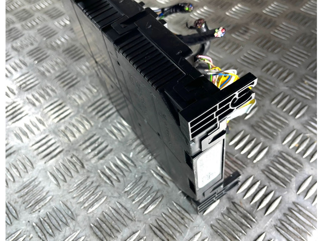 Блок предохранителей 9832881080, 983288108000   Peugeot 2008 II    