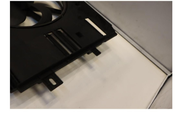 Электрический вентилятор радиаторов 9806313580 Peugeot Partner III