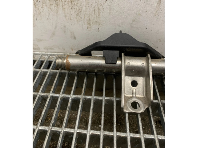 Vstřikovací lišta 7537319 BMW 7 F01 F02 F03 F04 pro benzínový motor 3.0 N54 B30 A