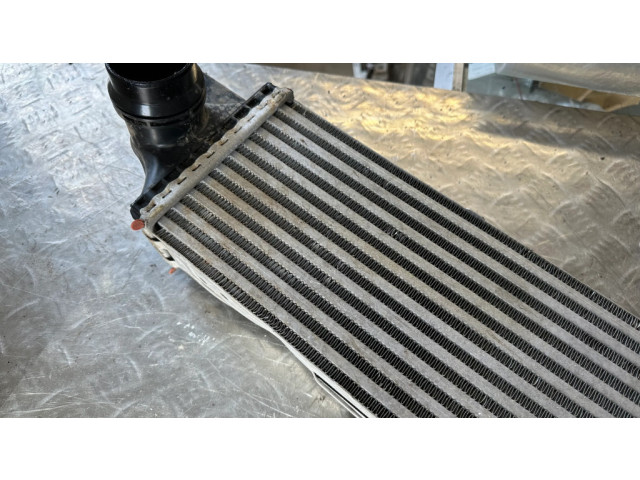 Интеркулер 144960050R Opel Vivaro 1.6