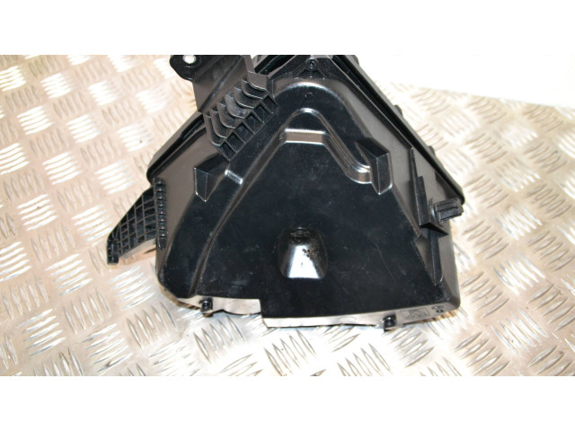   Pojistková skříňka 4H0937118, 4H0937555   Audi A8 S8 D4 4H 2012