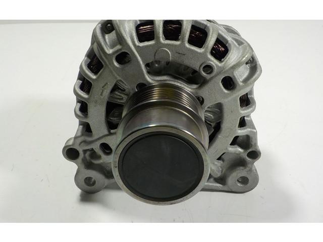 Генератор 04E903015A Audi A1