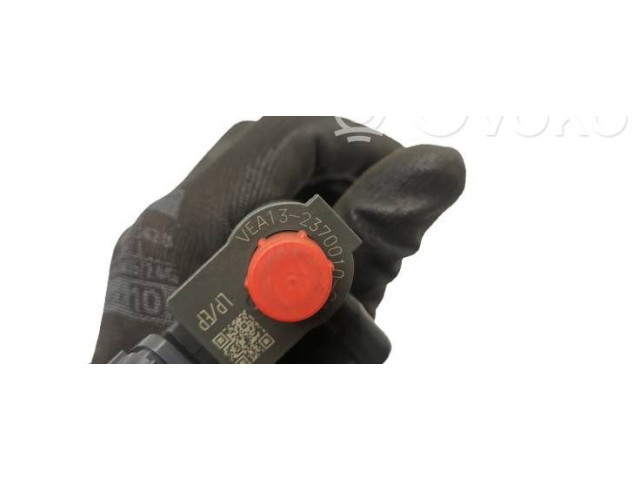 Форсунка VEA13-2370010-CAA    Volvo V60  D4204T20 