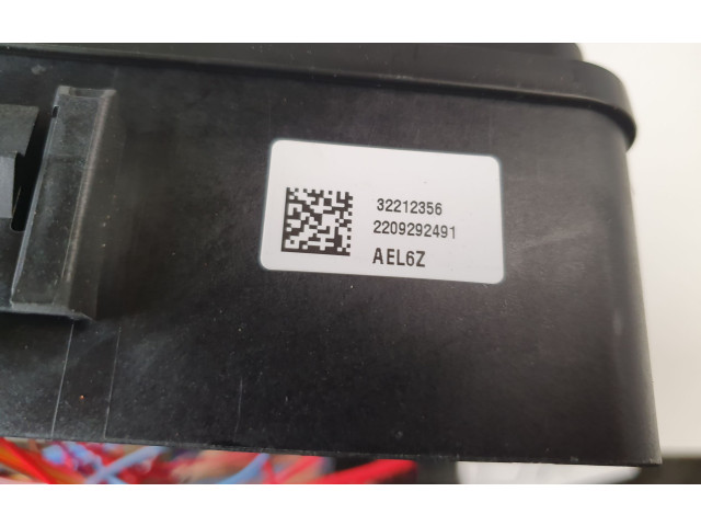 Pojistková skříňka 32212356, 32212589 Polestar 2 2023