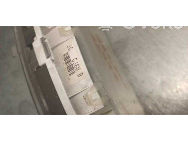 Панель приборов GJ6WD Mazda 626