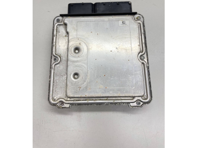 Блок управления двигателя 04E907309B, 0261S07497 Volkswagen Jetta VI