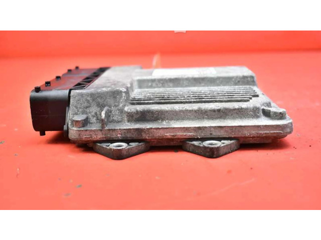 Řídící jednotka Suzuki Swift 2005