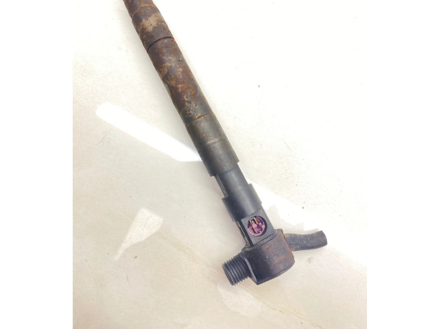 Vstřikovač 25183186, 28264951 Opel Antara