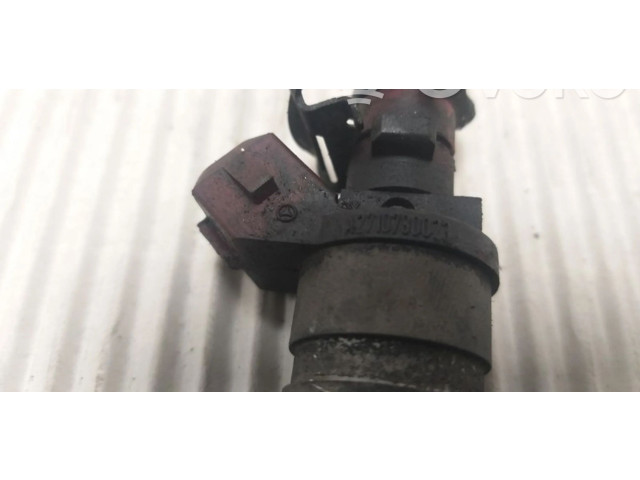 Vstřikovač A2710780023, A2710780023 Mercedes-Benz E AMG W211 M271.941